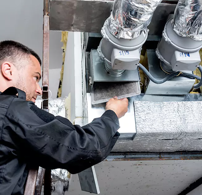 Why Homeowners & Businesses Trust Us in Roselle, IL?